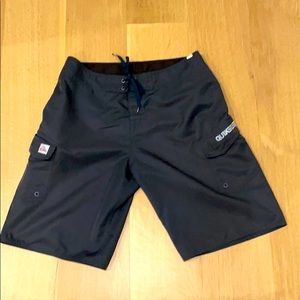 Men’s Quicksilver Board Shorts size 32